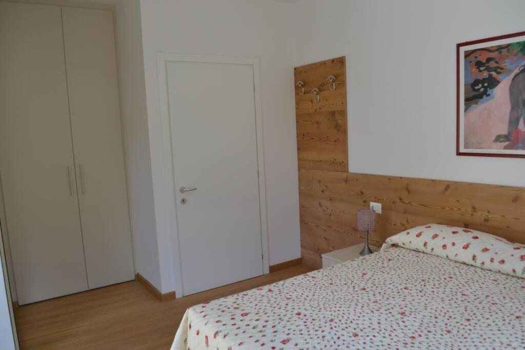 Appartamento Casa Alpi Malè Εξωτερικό φωτογραφία